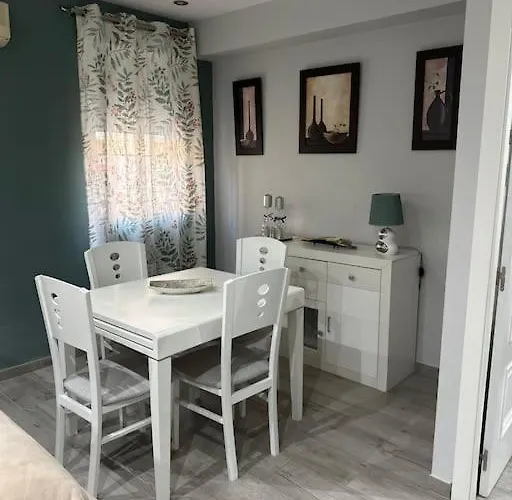 Turistico O.n Renfe Apartmán *