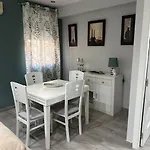 Turistico O.n Renfe Apartament *